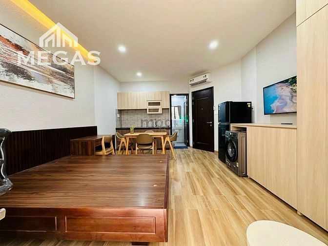 Hình ảnh Cho Thuê Căn Hộ Dịch Vụ Cao Cấp Full Thất BanCol Ngay Thạch Lam