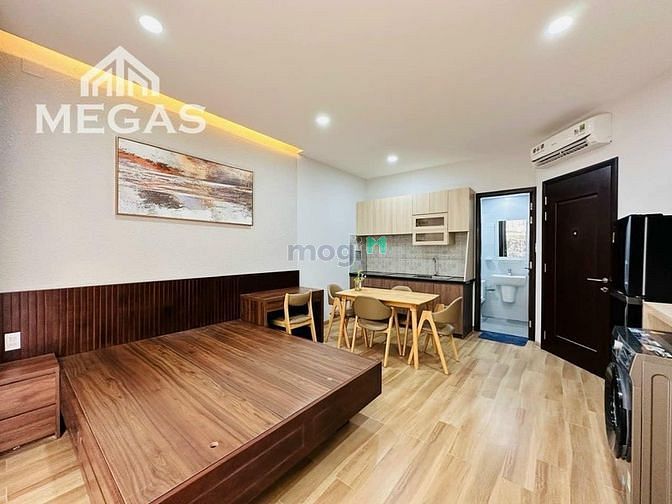 Hình ảnh Cho Thuê Căn Hộ Dịch Vụ Cao Cấp Full Thất BanCol Ngay Thạch Lam