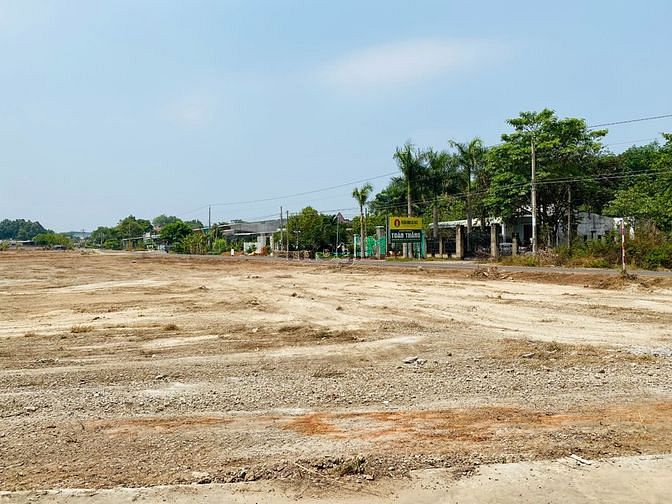 Hình ảnh Đồng Xoài - Cách QL14 300m - 245m2 có TC - Chỉ Hơn 700tr.