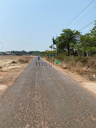 Hình ảnh Đồng Xoài - Cách QL14 300m - 245m2 có TC - Chỉ Hơn 700tr.