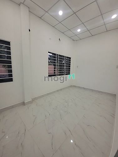 Hình ảnh Nhà 2 tầng XVNT- BT giáp Q1 - vài bước ra thảo cầm viên - ngang lớn 5m