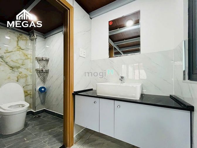 Hình ảnh Duplex Mới Xây , Full Nội Thất , Ban Công Thoáng Mát Ngay Chợ An Nhơn