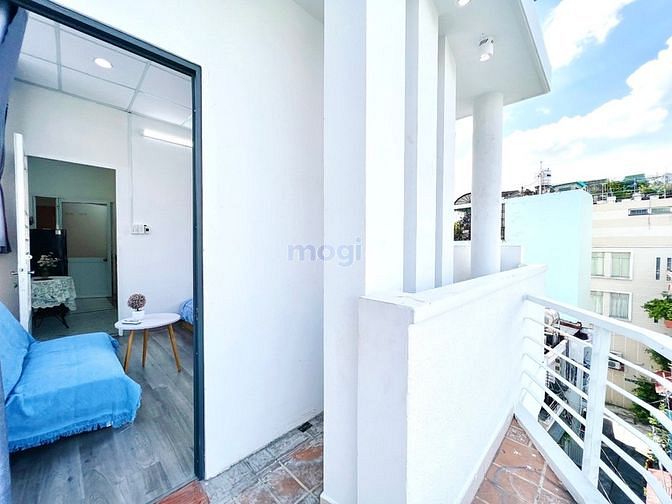 Hình ảnh Penthouse 2PN Ban Công cả 2 phòng Ngay quận 3 Lê văn sỹ