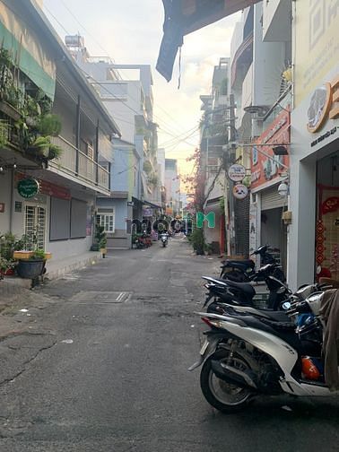 Hình ảnh Bán nhà phường 5 Tân Bình, hẻm 1237 Hoàng Sa - ngang 4m