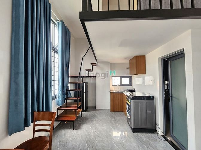 Hình ảnh Duplex có cửa sổ lớn cực thoáng trong trung tâm Q7