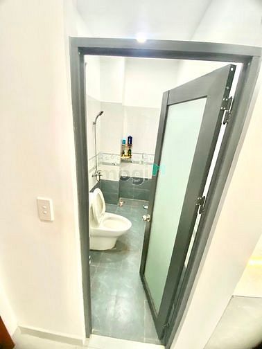 Hình ảnh Phòng mới xây dựng full nội thất