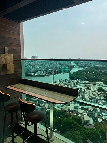 Hình ảnh Cho thuê GOLD VIEW Q4 2PN 2WC giá 17 TR - Đủ nội thất - có ban công