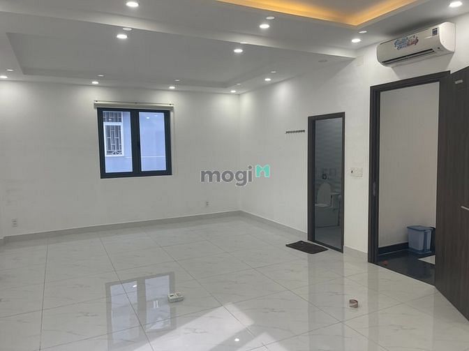 Hình ảnh Cho thuê biệt thự ngay ga Metro Phước Long giáp q2 giá 40tr/tháng