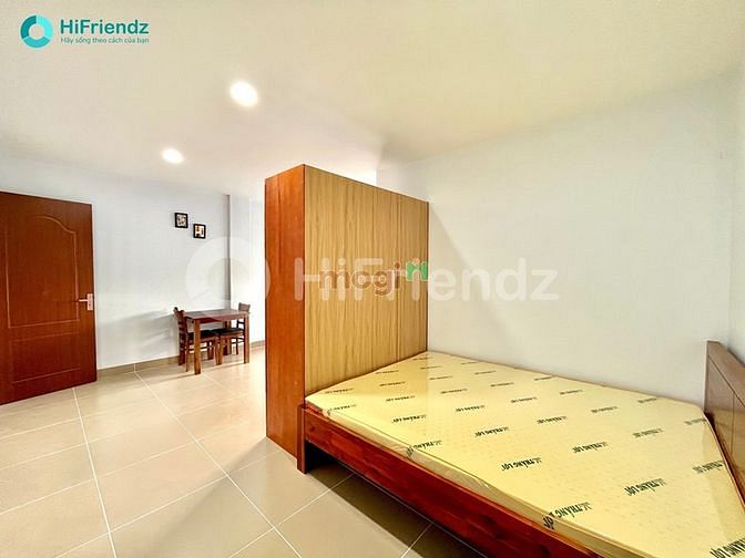 Hình ảnh Phòng Studio đầy đủ tiện nghi, cửa sổ trời