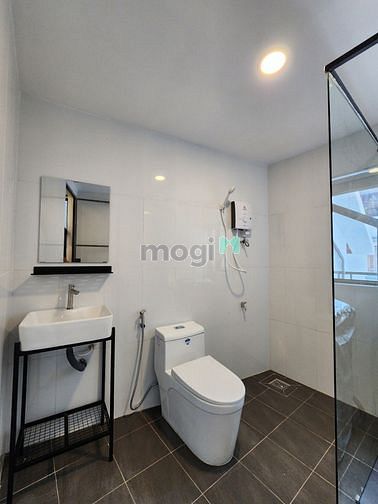 Hình ảnh Siêu phẩm nhà mới 1PN, ban công đường Trần Quốc Toản Quận 3