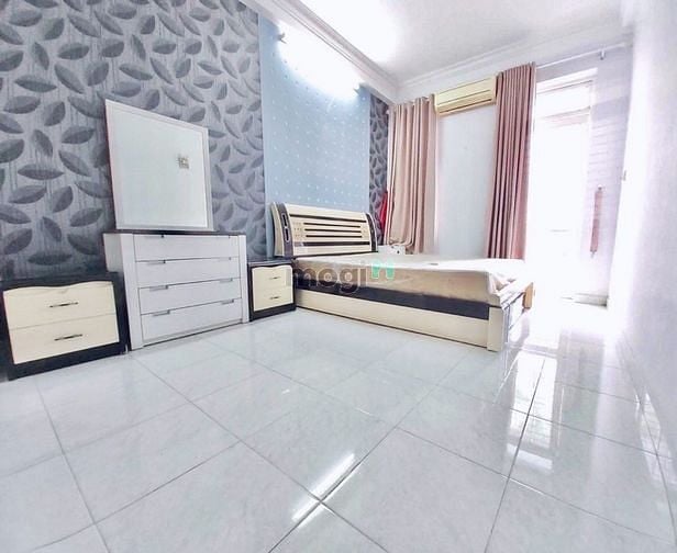 Hình ảnh 🏠**CHDV 8 PHÒNG-thu 40tr/tháng-kề Phan Xích Long-9.8 tỷ TL thêm🍀