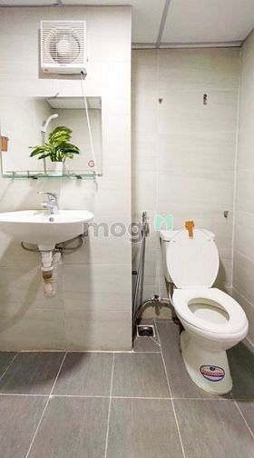 Hình ảnh DUPLEX cửa sổ trời thoáng mát, ở được 3-4 người