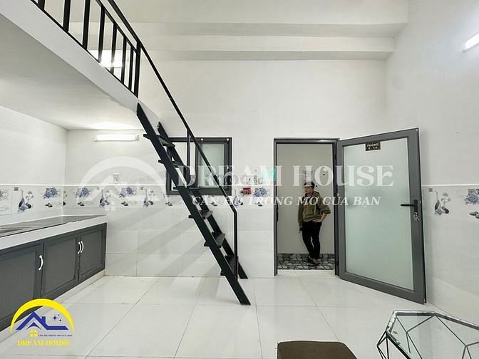 Hình ảnh Cho Thuê Căn Hộ Giá Sinh Viên 34m2 Ngay Ngã Tư Bốn Xã