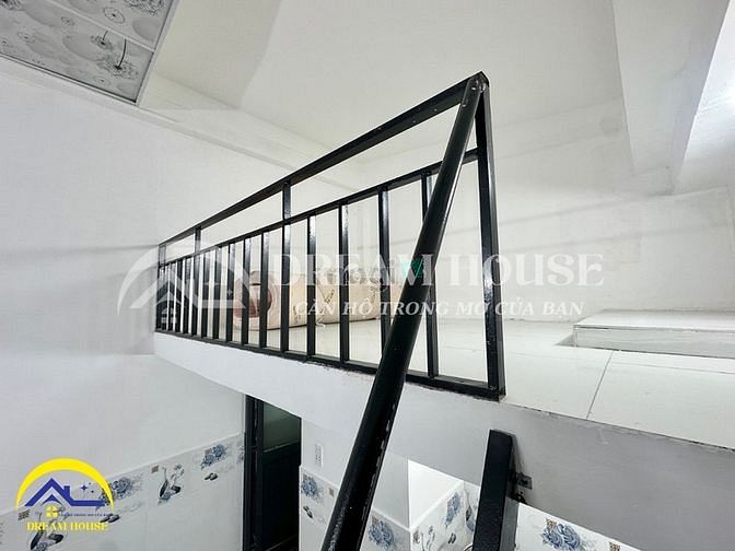 Hình ảnh Cho Thuê Căn Hộ Giá Sinh Viên 34m2 Ngay Ngã Tư Bốn Xã
