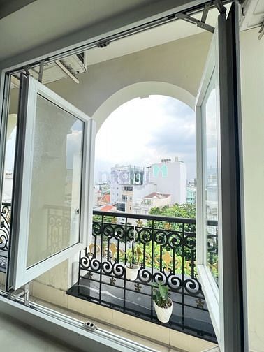 Hình ảnh Mb6623 nạp rút nhanh chóng full nội thất có bancol xinh xắn ngay Lê Văn Sỹ Tân Bình