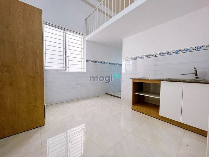 Hình ảnh Phòng Full nội thất. Ngay cầu Vượt Hoàng Hoa Thám