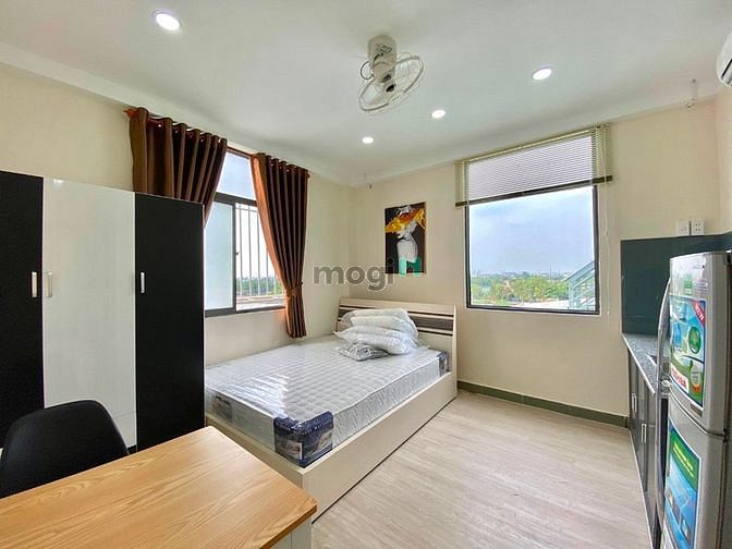 Hình ảnh Phòng của sổ trời lớn, full nội thất