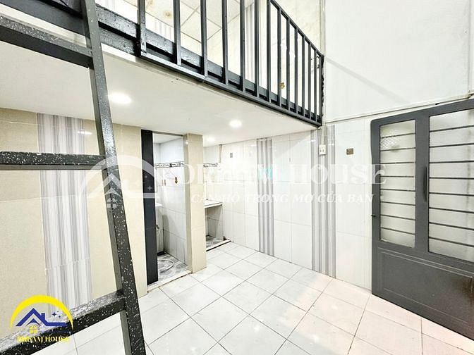 Hình ảnh Duplex Giá Rẻ - Gác Cao Không Đụng Đầu