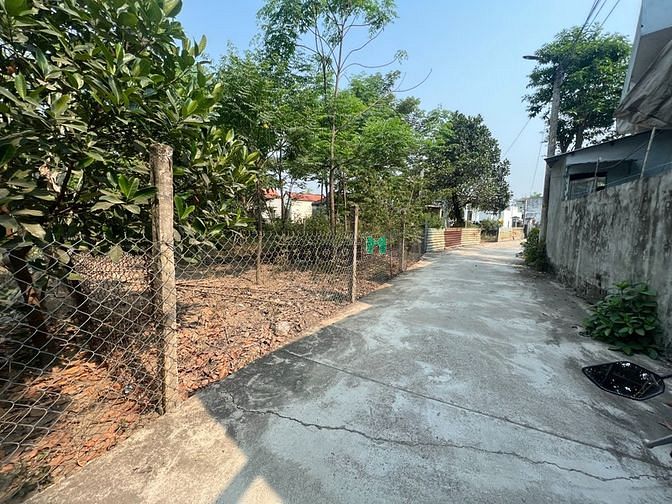 Hình ảnh Đất ở khu vực Tái định cư  Quân đội, bxe Dức Long, chợ mới Ba xã