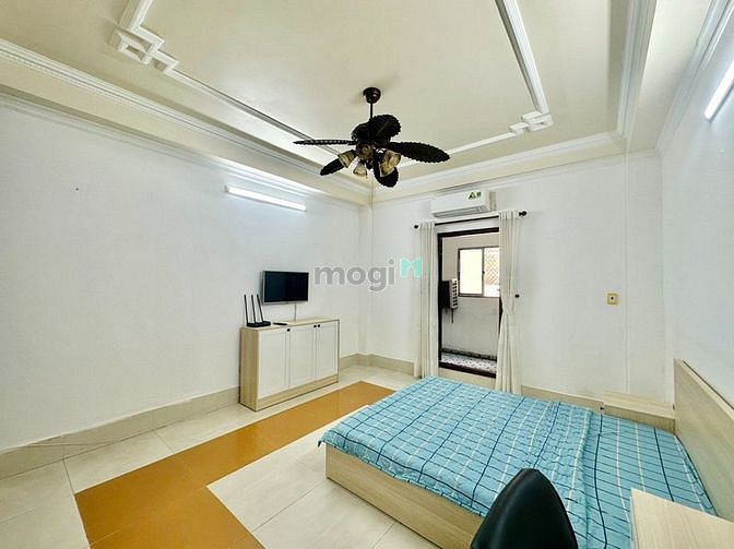 Hình ảnh Studio ban công tách bếp gần bùng binh Phù Đổng Quận 1