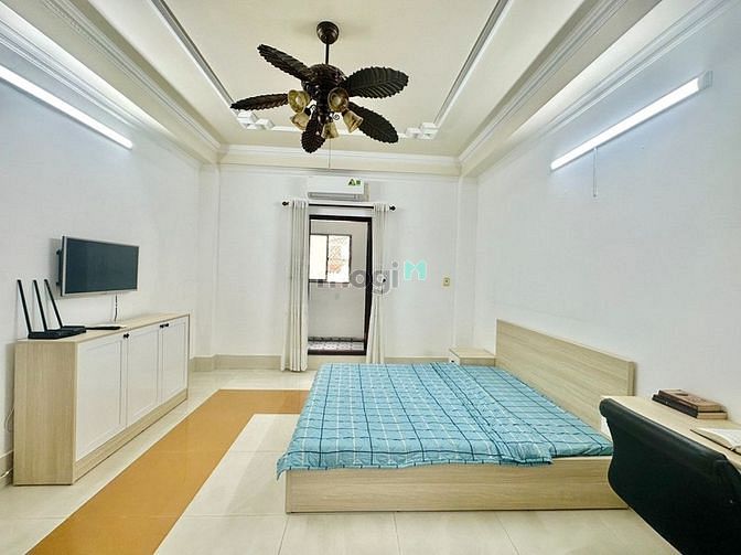 Hình ảnh Studio ban công tách bếp gần bùng binh Phù Đổng Quận 1