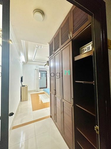 Hình ảnh 1pn ban công tách bếp gần bùng binh Phù Đổng quận 1