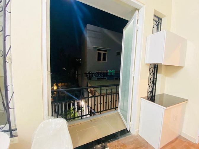 Hình ảnh Cho Thuê CHDV STUDIO Lê Văn Sỹ Q3 Gần CMT8 , Chợ Bến Thành