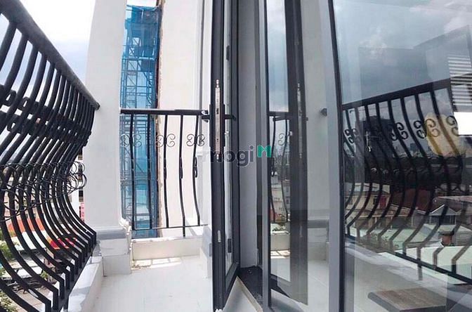 Hình ảnh Duplex Ban Công Mặt Tiền 35M2 Đầy Đủ Nội Thất Tân Kiểng Q7