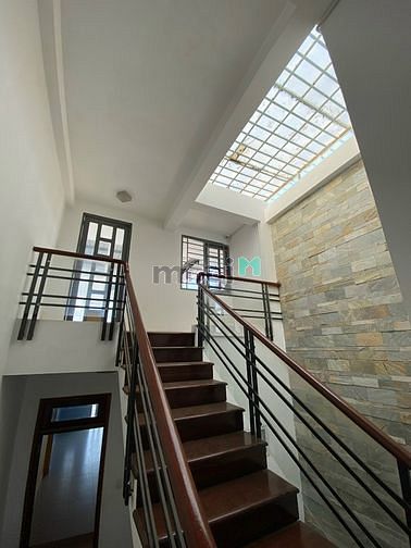 Hình ảnh Cho thuê nguyên căn hẻm xe tải 157/7a Nguyễn Gia Trí P.25 Bình Thạnh
