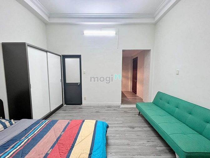 Hình ảnh CHDV STUDIO Trần Hưng Đạo Q1 Gần Nguyễn Văn Cừ , Võ Văn Kiệt