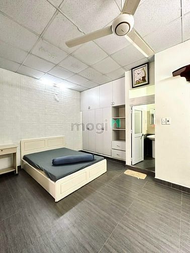 Hình ảnh QUẬN 3 - Hẻm xe hơi Lê Văn Sỹ Phường 12