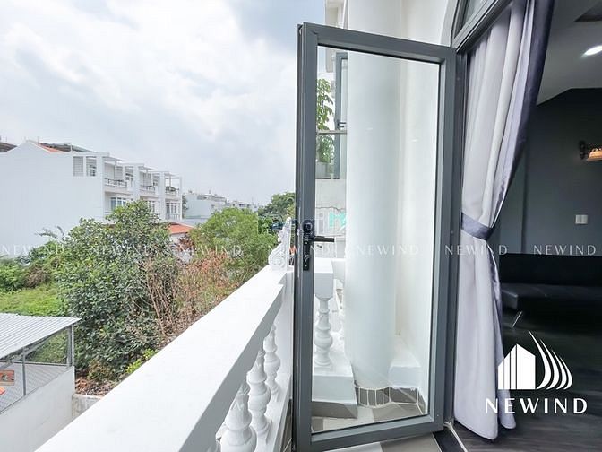 Hình ảnh CHO THUÊ CHDV Ban Công Full Nội Thất Mới 100% Máy Giặt Riêng Gần KCX