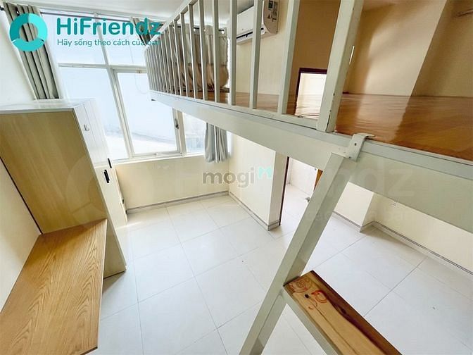 Hình ảnh Trống phòng Duplex- Bancol rộng rãi - cửa sổ trời tại Bình Thạnh