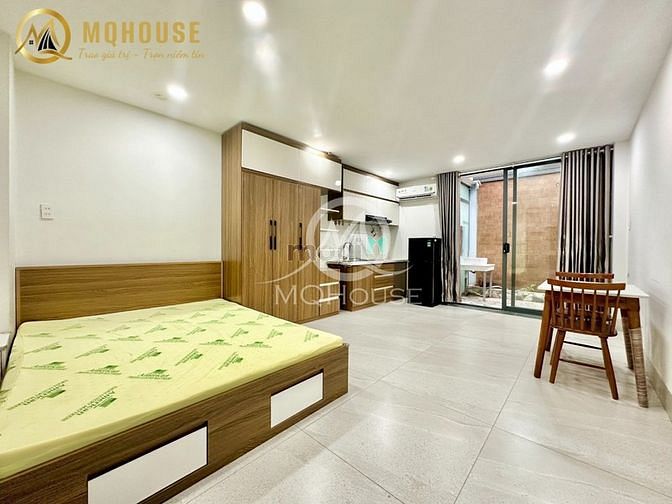Hình ảnh Căn Hộ Ban Công, Full Nội Thất, Tháng Máy, Hút Mùi Gần Eotwn Cộng Hoà