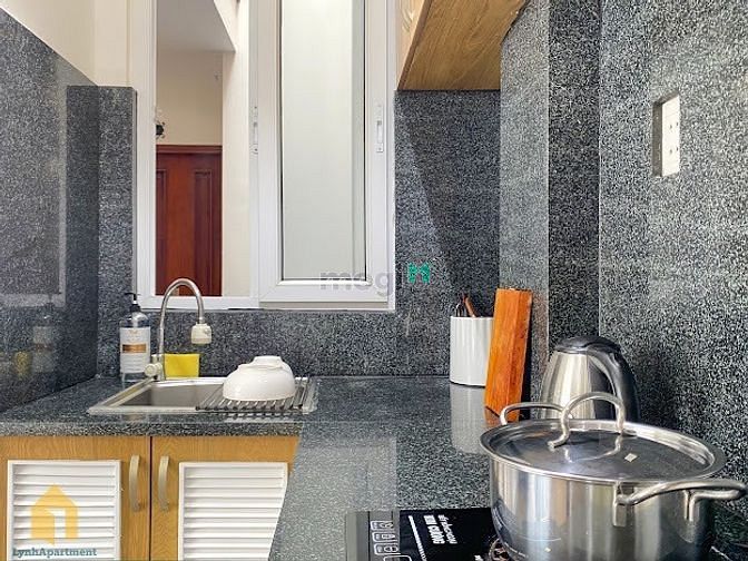 Hình ảnh STUDIO có CỬA SỔ NGAY tại PHẠM NGỌC THẠCH hồ con rùa, Đh Kiến Trúc