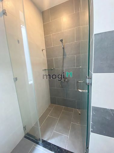 Hình ảnh CHDV khu Sân bay Tân Sơn nhất gần Công viên Gia Định