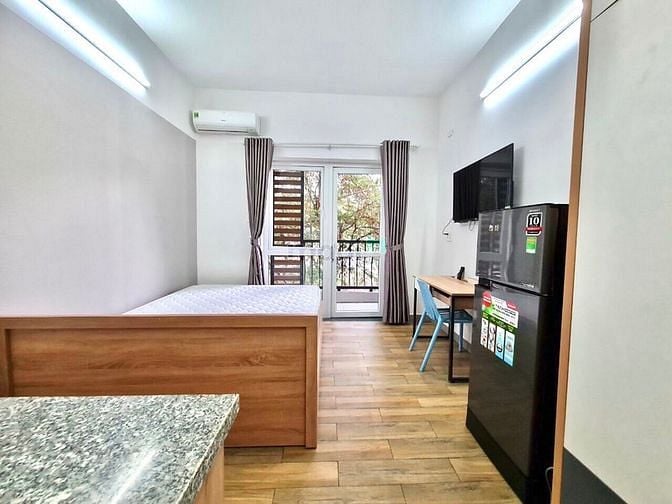 Hình ảnh Studio full NT ban công riêng ngay sát ĐH RMIT Q7
