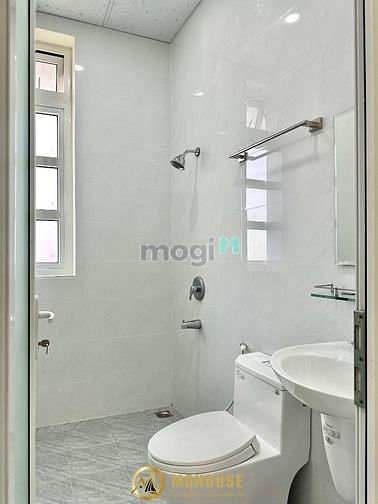 Hình ảnh Studio cửa sổ lớn ban công ngay chợ Tân Định Q1