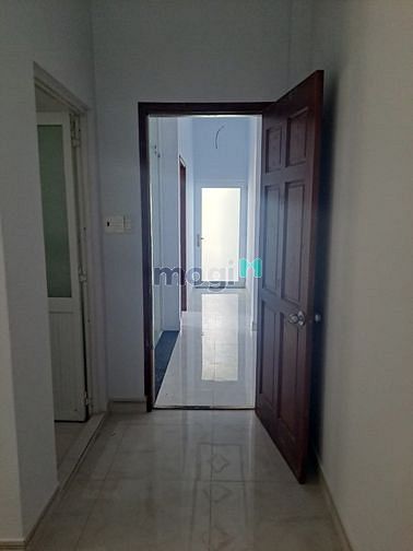 Hình ảnh Bán nhà 2 tấm - 4,5x26- MT Chiến Lược
