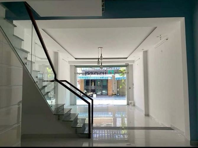 Hình ảnh Cho thuê nhà 3 tầng MT đường Bế Văn Đàn 4pn