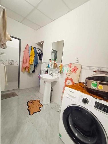Hình ảnh TIN CHUẨN ; 68M2, CHỈ 2.55 TỶ,hẻm ba gác 30m ra đường lớn