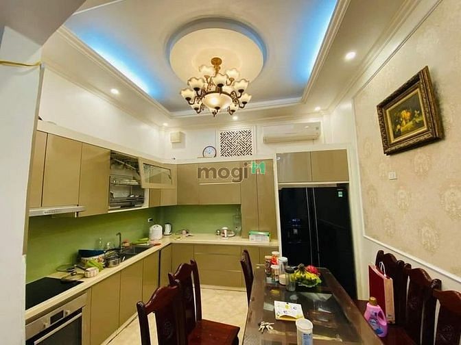 Hình ảnh Nhà đẹp 2 thoáng chủ tặng Full nội thất-Đống Đa 44m 5T giá 8,6 tỷ.