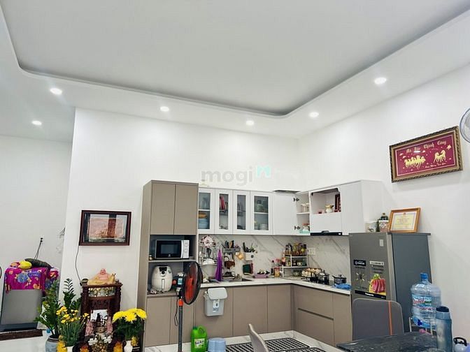 Hình ảnh Bán nhà đường Tây Sơn Tân Quý Tân Phú