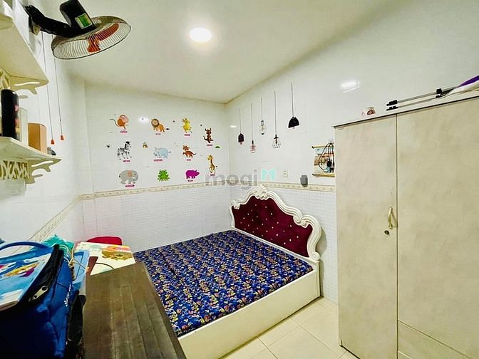 Hình ảnh Cho thuê nhà kiệt Trần Cao Vân có nội thất