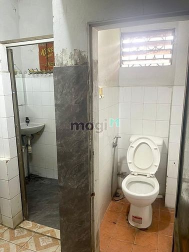 Hình ảnh TT Tân Mai-Hoàng Mai-Mặt Phố Nguyễn Chính-Lô Góc-Ô Tô-60m-2pn-2,03 tỷ