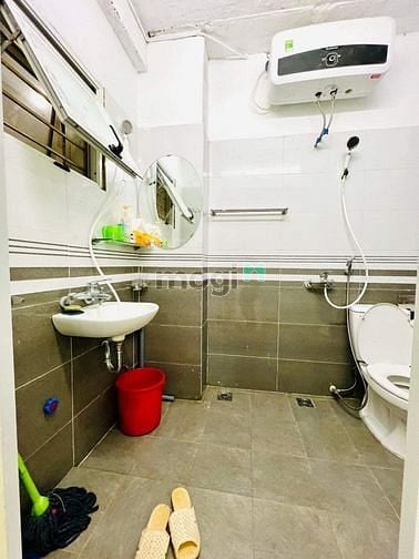 Hình ảnh Chỉ 4,25 tỷ -CC-N03 Láng Thượng - Huỳnh thúc Kháng -Đống Đa- DT 85m-4N