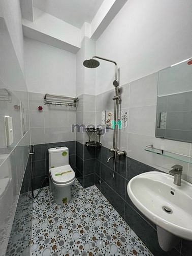 Hình ảnh Sư Vạn Hạnh - Quận 10 - 3 Tầng - HXH - Chỉ 7.2 Tỷ ( Tl )