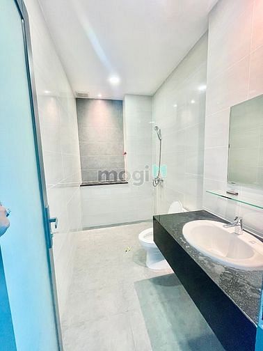 Hình ảnh Trống phòng full nội thất, máy giặt riêng