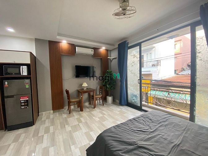 Hình ảnh Trống sẵn studio tách bếp siêu rộng, ban công Tây Sơn Tân Phú