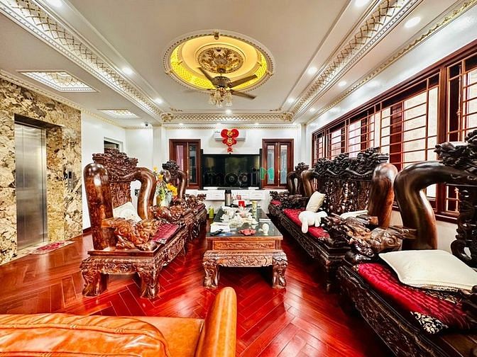 Hình ảnh Đẳng cấp nhà phố Tư Đình 7 tầng thang máy gara ô tô